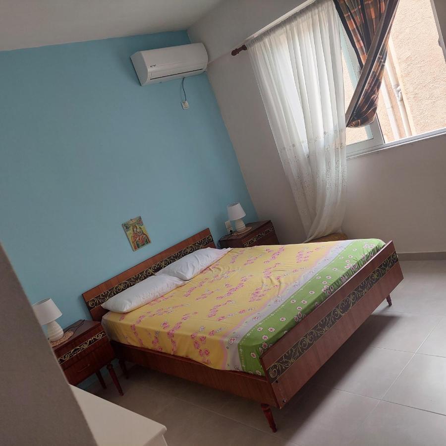 Central Condos Saranda Dış mekan fotoğraf